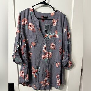 Torrid Harper Floral Blouse in Gray and Pink 3/4 Sleeve Challis Buttons